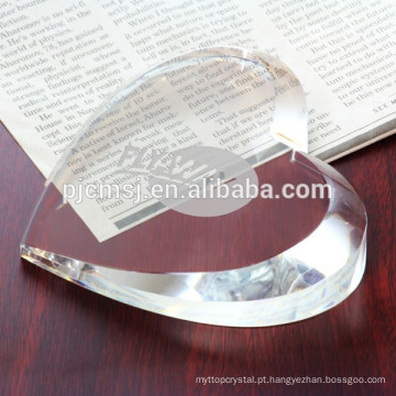 Paperweight de cristal de vidro agradável coração OSM017